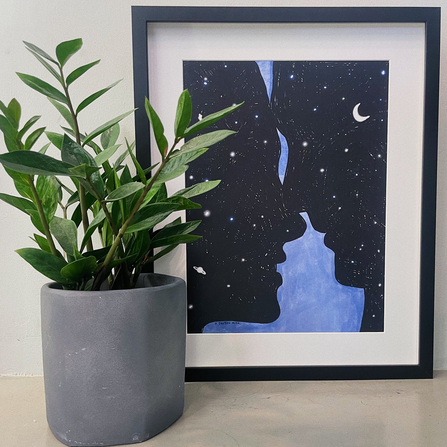 Kissing Universe