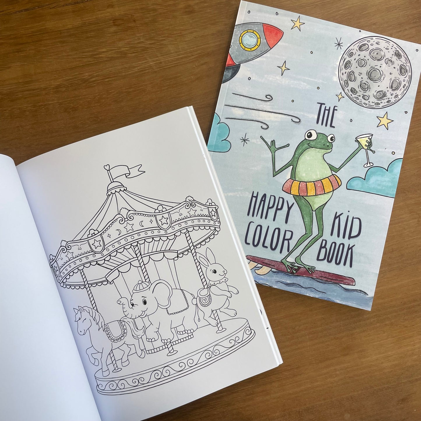The Happy Kid colorbook
